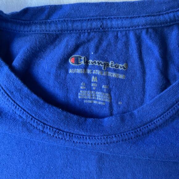 Champion Women Short Sleeve Crewneck T-shirt Size M, Solid Blue - Picture 6 of 6